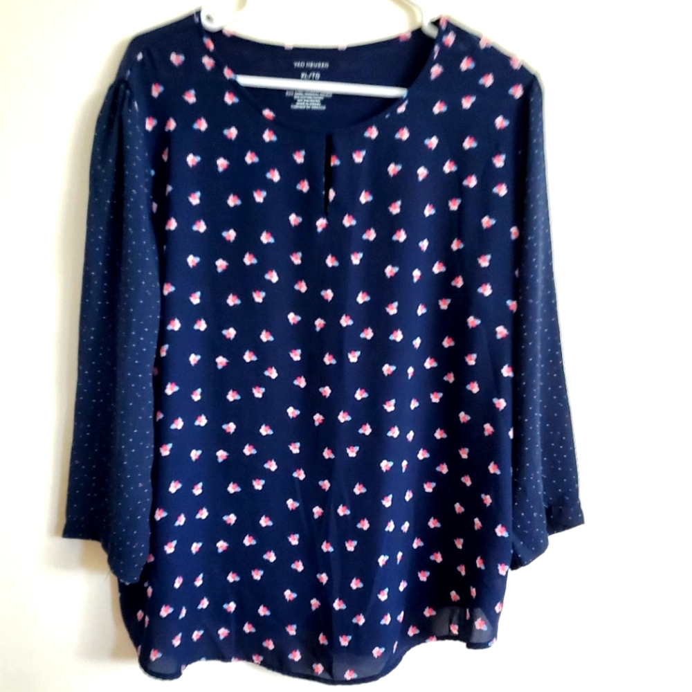 Van Heusen longsleeve tops